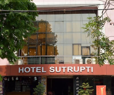 https://imgcld.yatra.com/ytimages/image/upload/t_hotel_yatra_city_desktop/v1432361957/Domestic Hotels/Hotels_Bhubaneshwar/Hotel The Sutrupti/Overview.jpg